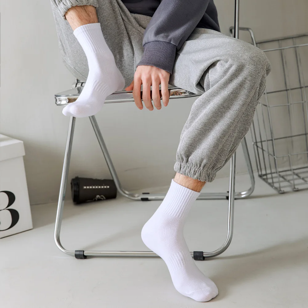 5 pair Premium White Cotton Crew Socks ā Comfortable & Breathable