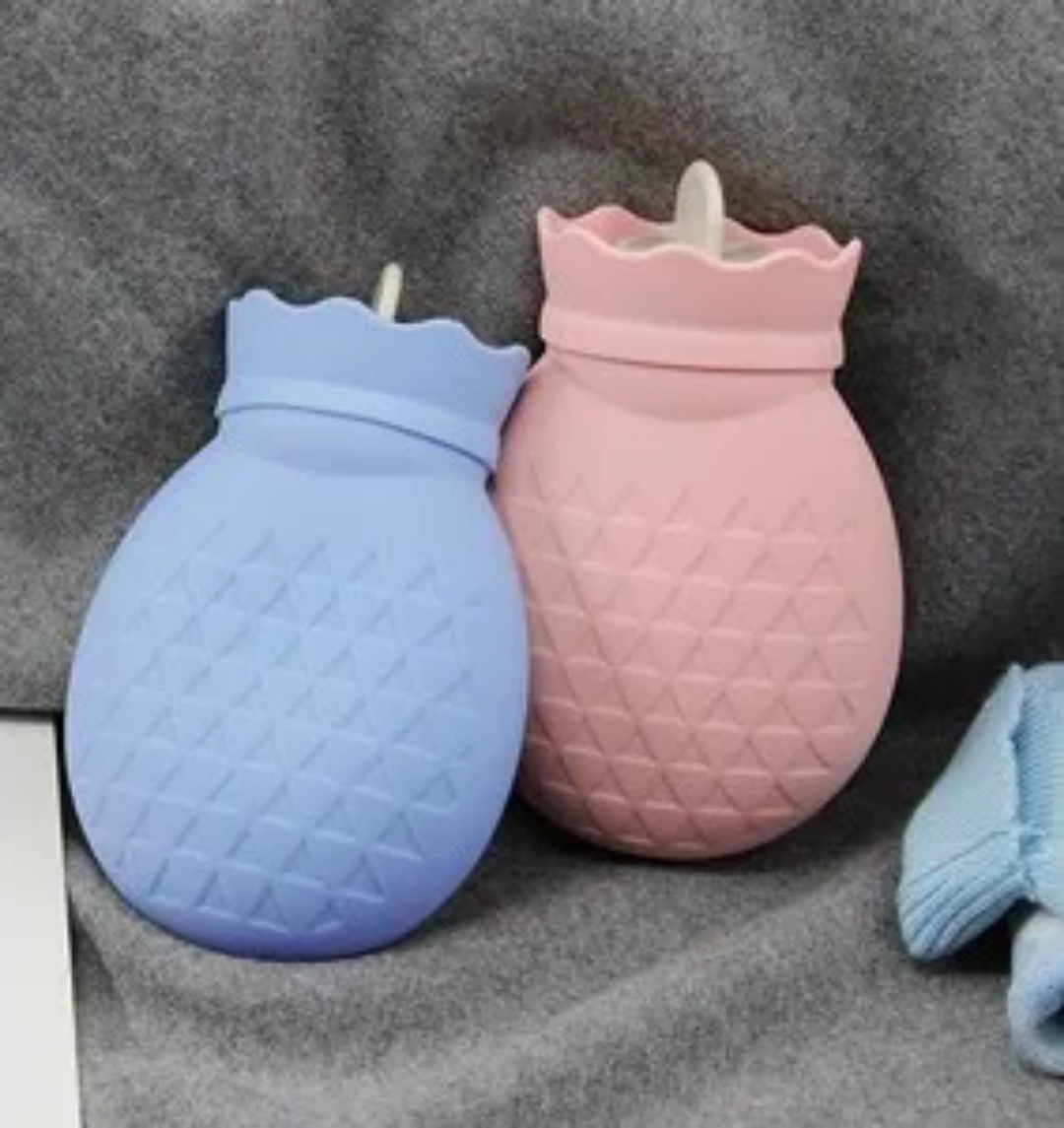 Hot Water Bottles Top Premium Hot Water Bottle Great for Pain Relief Hot and Cold Carry a Water-Cooled Handbag with You Durable Hot Water Bag Hot Water Bag/Gold/s