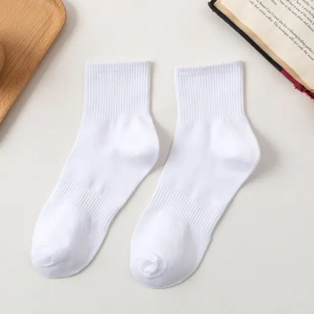 5 pair Premium White Cotton Crew Socks – Comfortable & Breathable