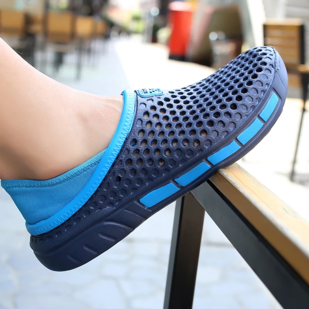 Men'S Stylish Solid Color And Color-Blocked Hole Shoes: