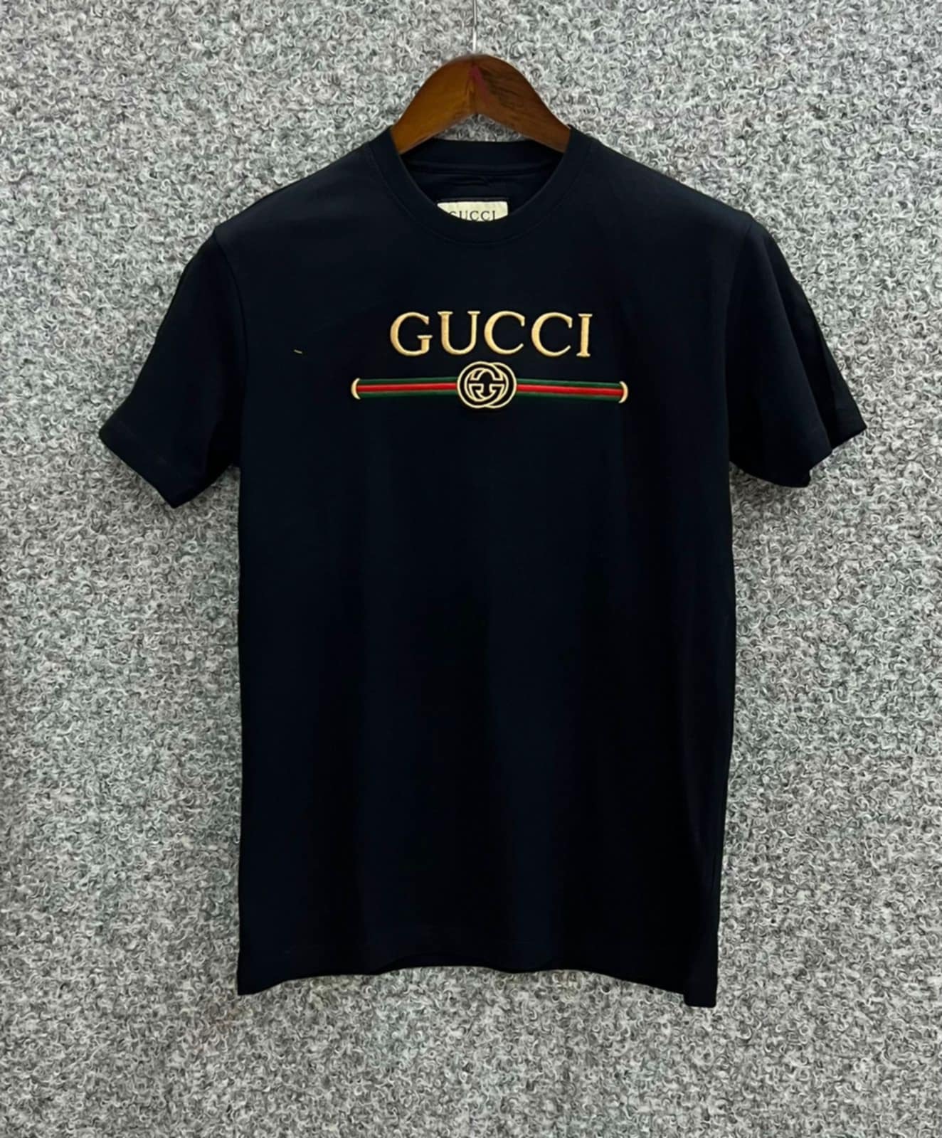 "Luxury Streetwear Gucci-Inspired Tee – Bold, Iconic & Stylish"